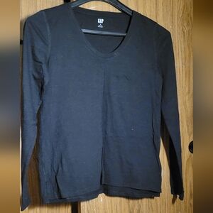 Gap lightweight top